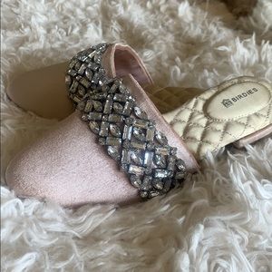 NEW Birdies swan blush bejeweled slides size 5.5